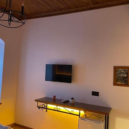 Grey Stone Hotel Gjirokastër Екстериор снимка