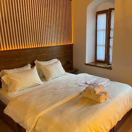 Grey Stone Hotel Gjirokastër Екстериор снимка