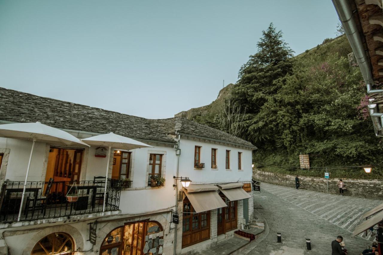 Grey Stone Hotel Gjirokastër Екстериор снимка