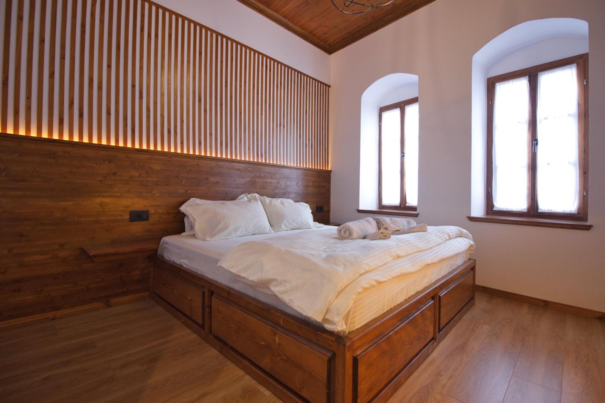 Grey Stone Hotel Gjirokastër Екстериор снимка