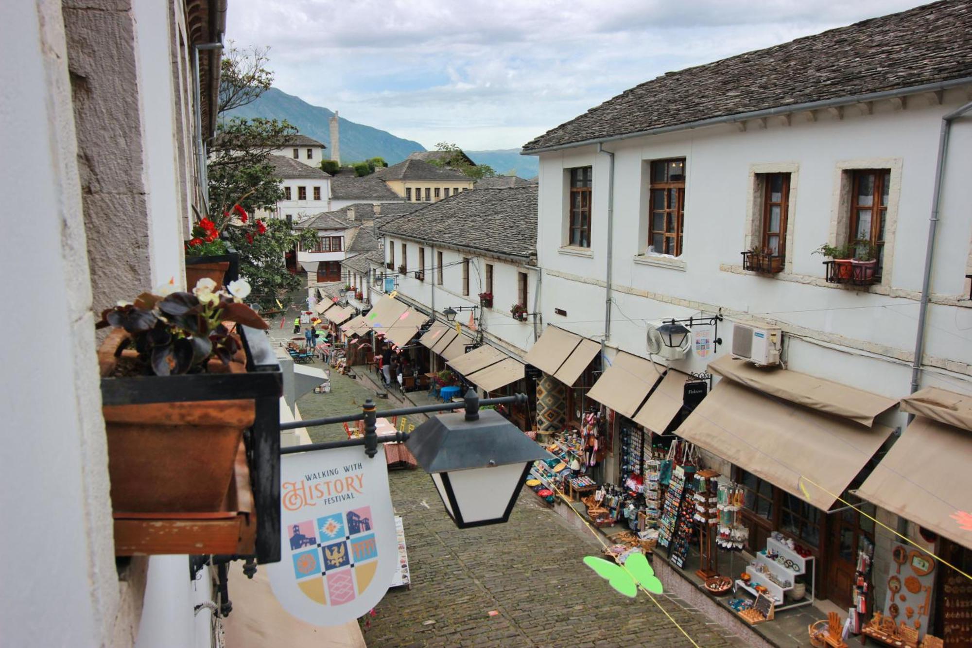 Grey Stone Hotel Gjirokastër Екстериор снимка