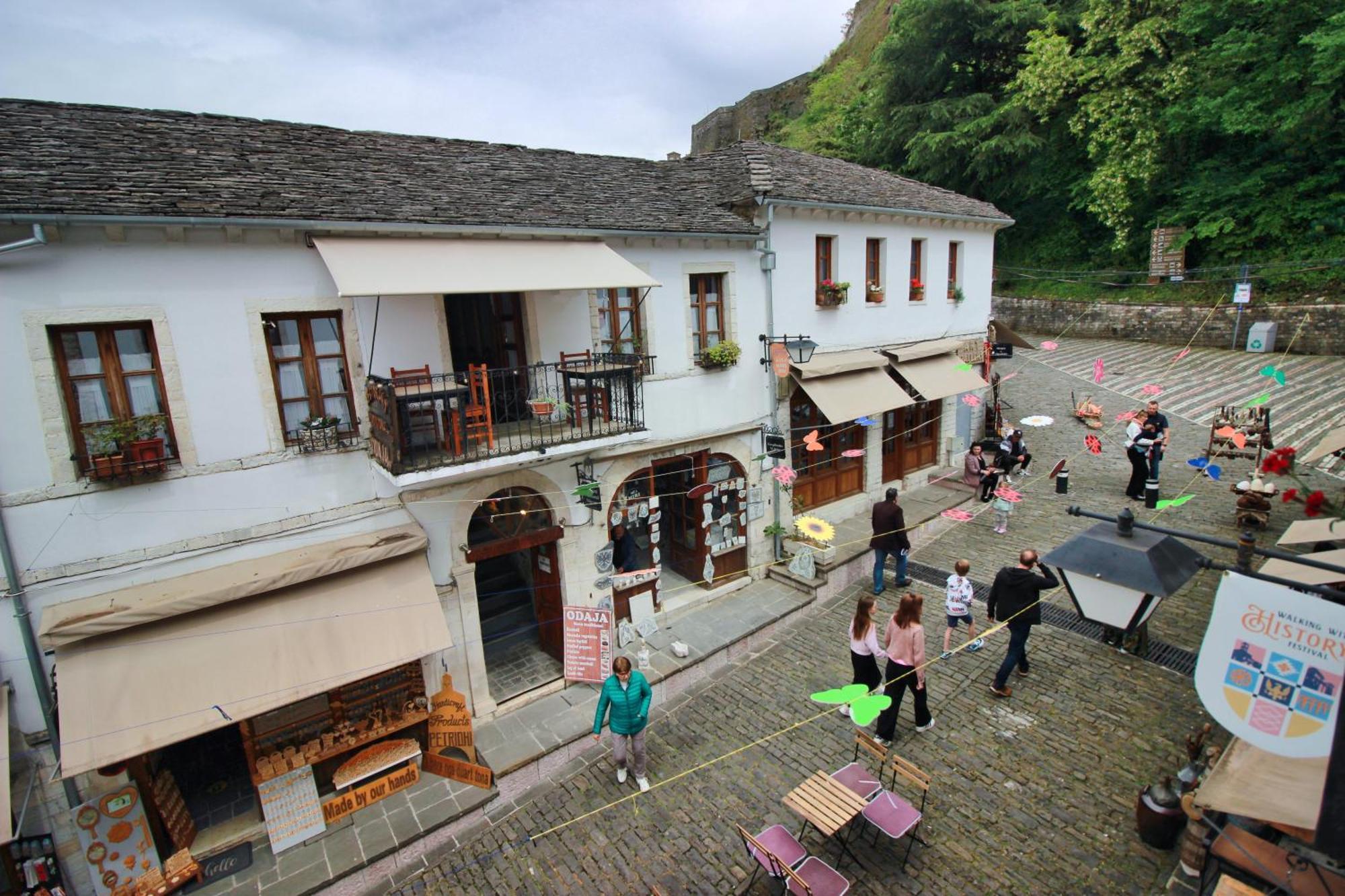 Grey Stone Hotel Gjirokastër Екстериор снимка